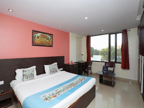 Hotel Lily Bay Inn image 10