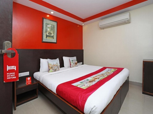 Hotel Lily Bay Inn image 15