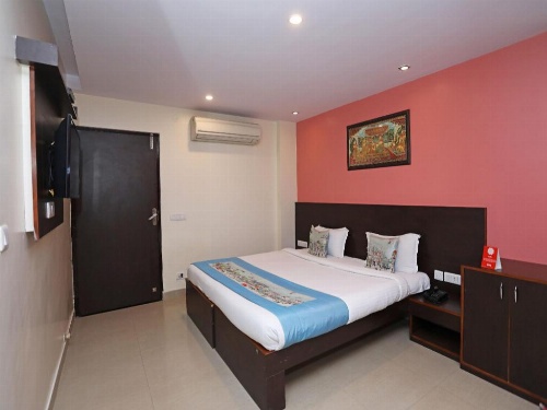 Hotel Lily Bay Inn image 16